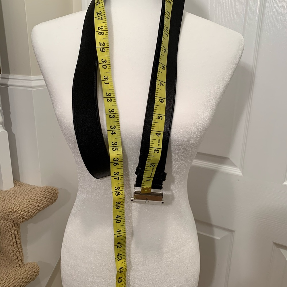 Prada authentic belt. Butter soft black strap - Picture 7 of 8